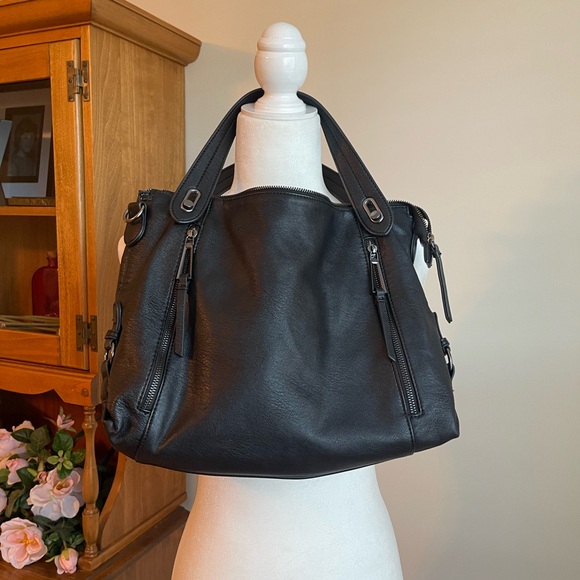 Jessica Simpson Black Leather Shoulder Bag - Picture 1 of 9